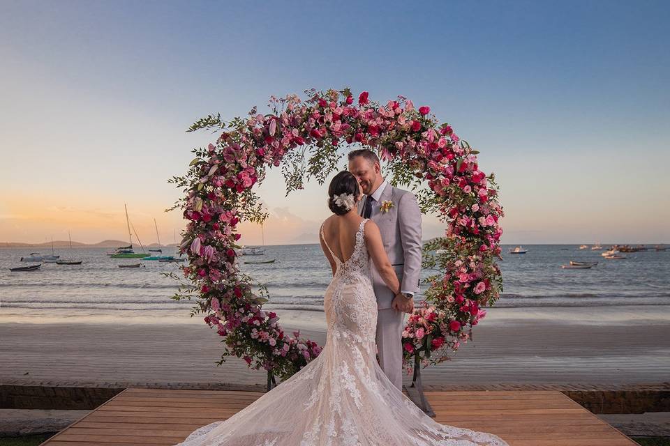 Casamento ao pôr do sol