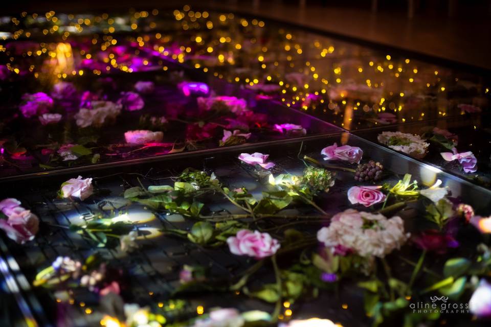 Pista de LED com Flores
