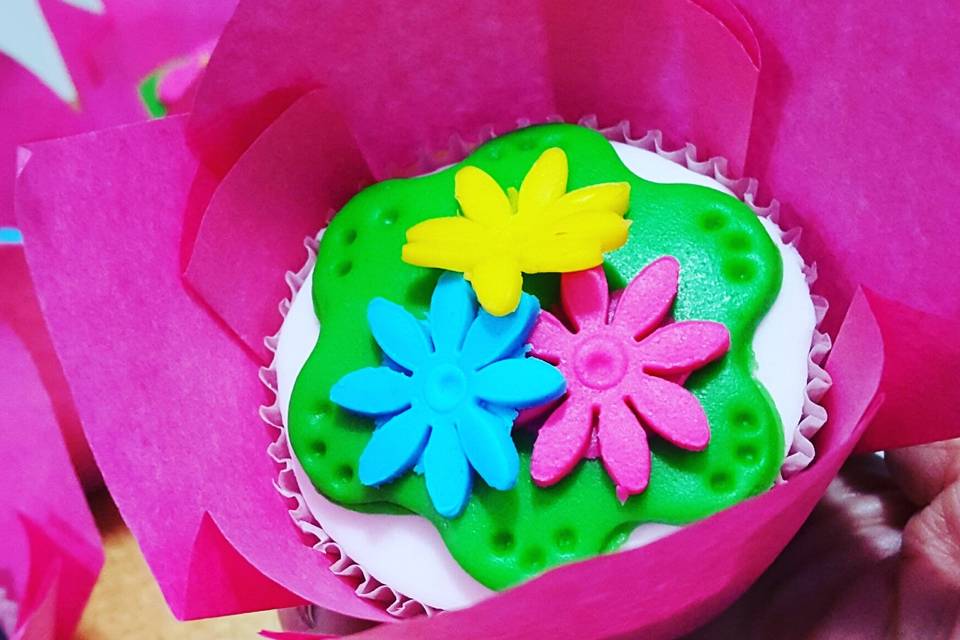 Cupcake Floral