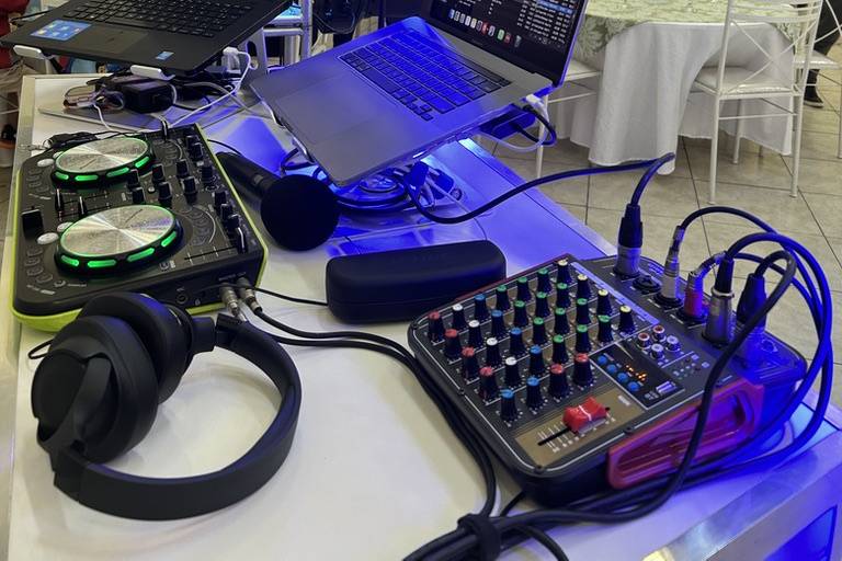 Equipamentos de discotecagem