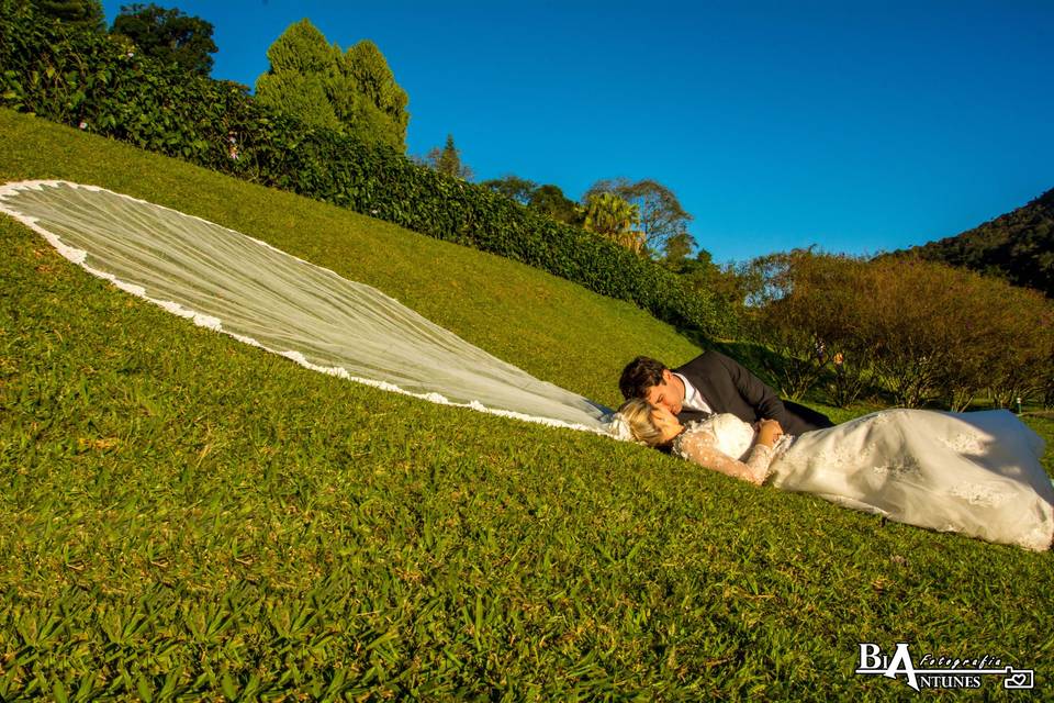 Trash the dress