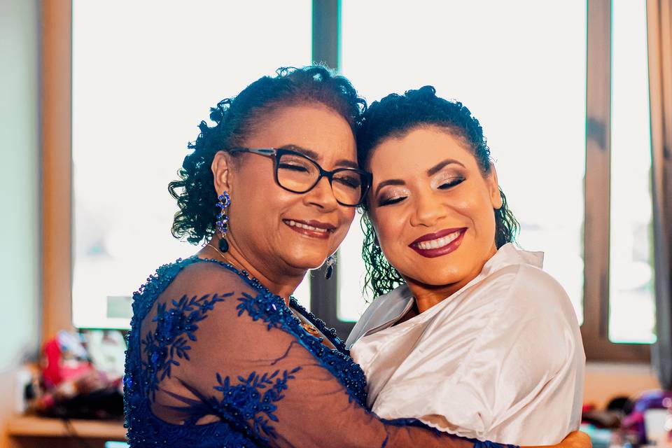 Noiva e mãe