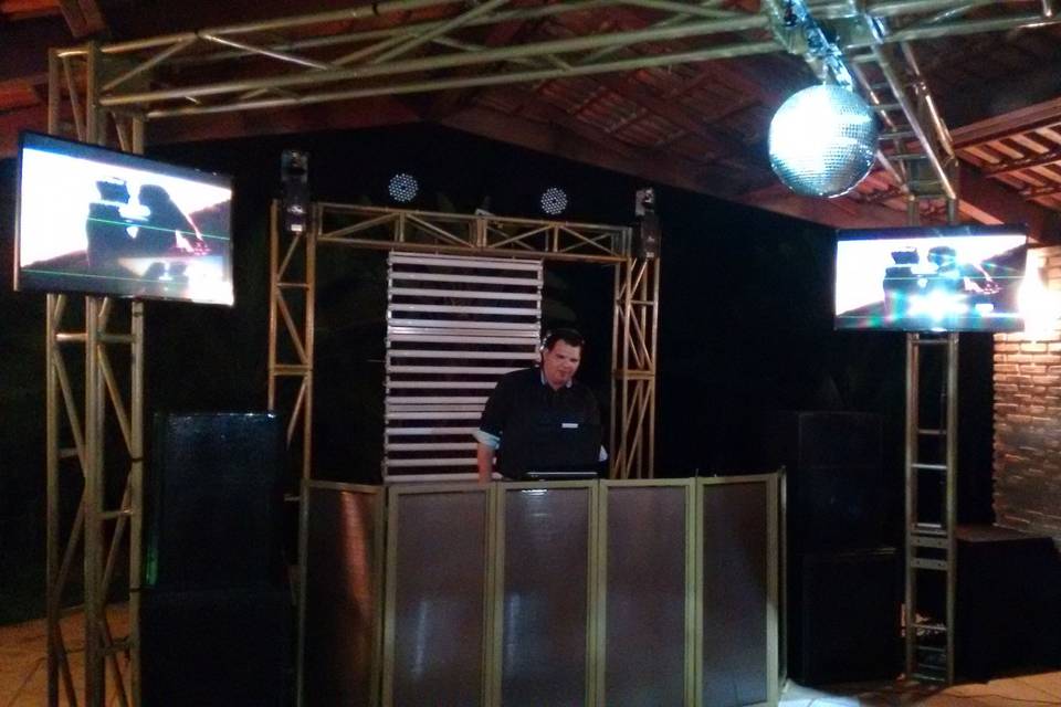 Dj Ivan Ulian