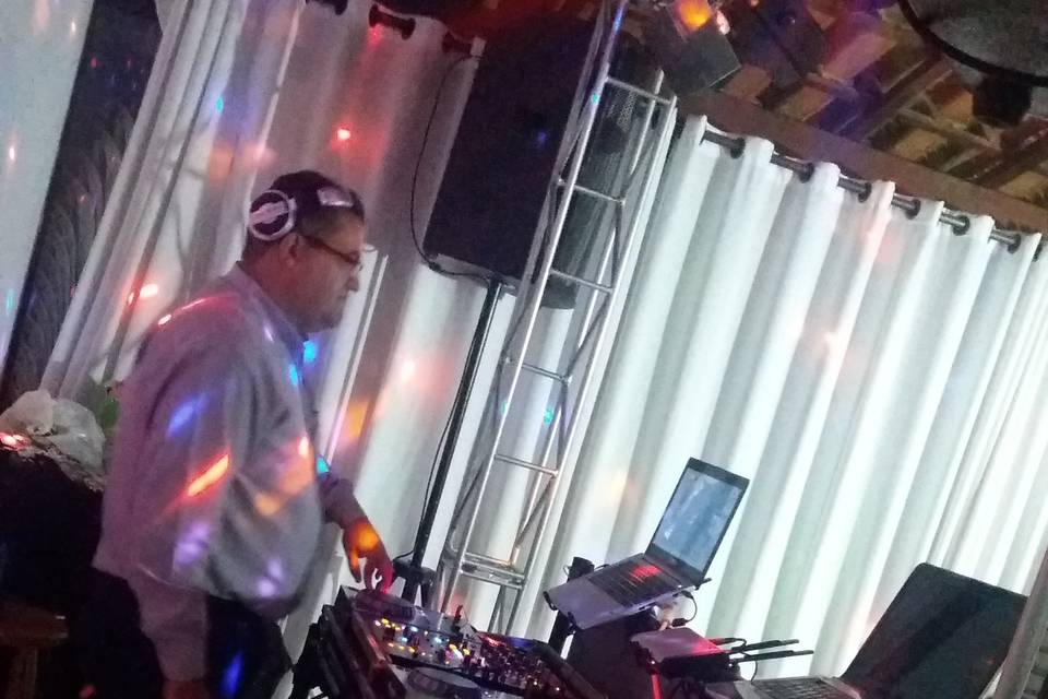 DJ Justino