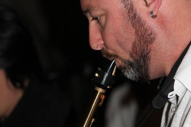 Ao saxofone