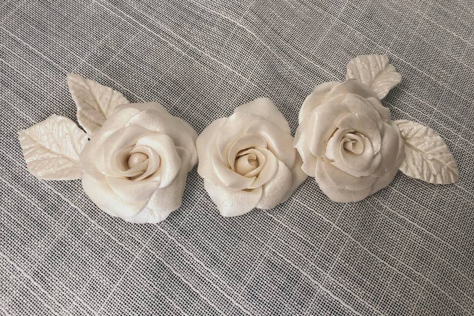 Mini rosas porcelana fria