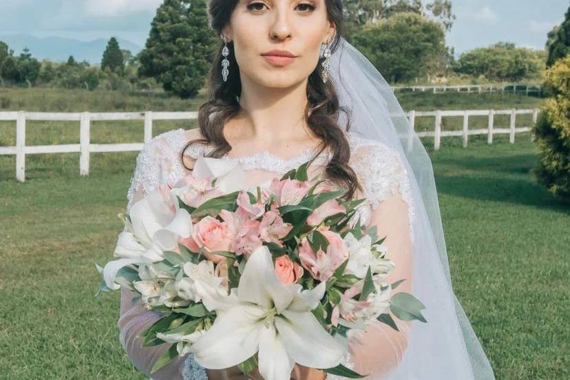 Caroline S. - Curitiba, Paraná, Brasil, Perfil profissional