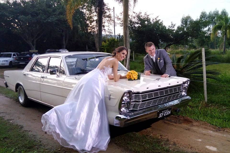 V8 Wedding Cars