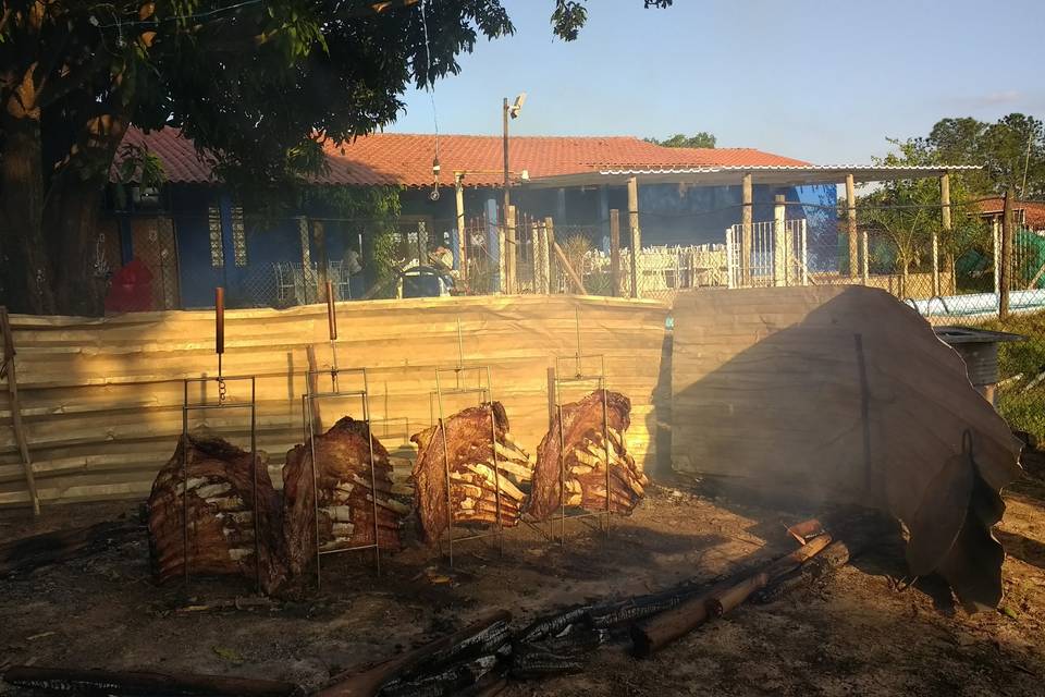 Churrasco no chão