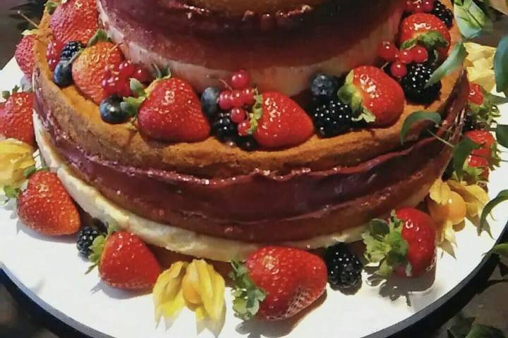 Naked Cake