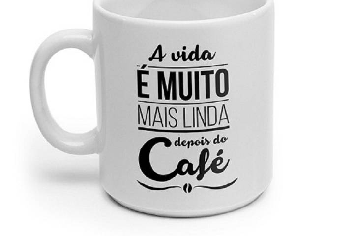 Caneca em porcelana