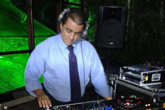 DJ Henrique Jardim