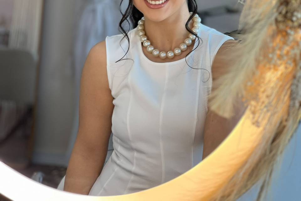 Combo de Penteado e Maquiagem