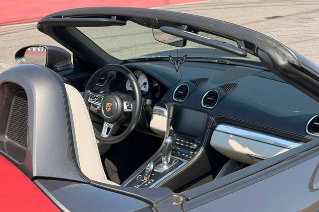 Interior 2 porsche