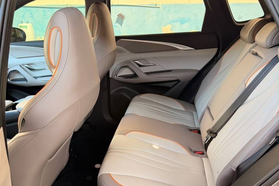 Interior 2 song pro