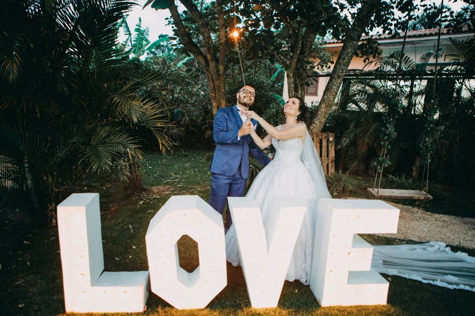 Casamento com letra love