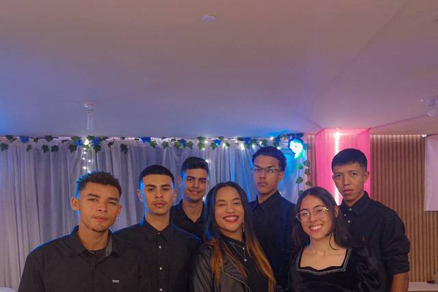 Grupo Adore