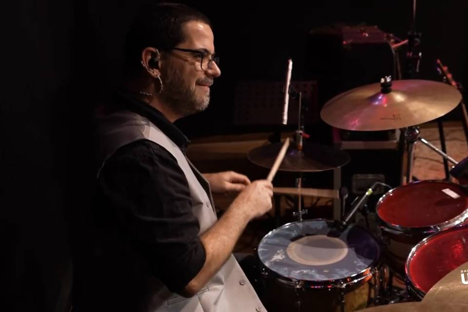 Lobato Baterista