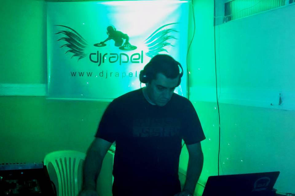 DJ Rapel