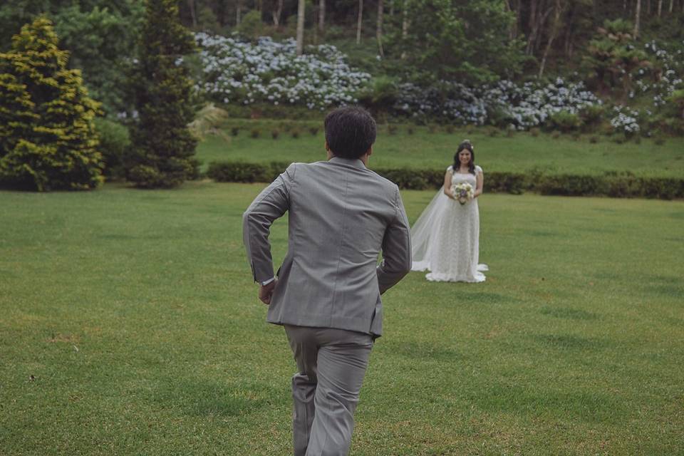 Corre pra Noiva