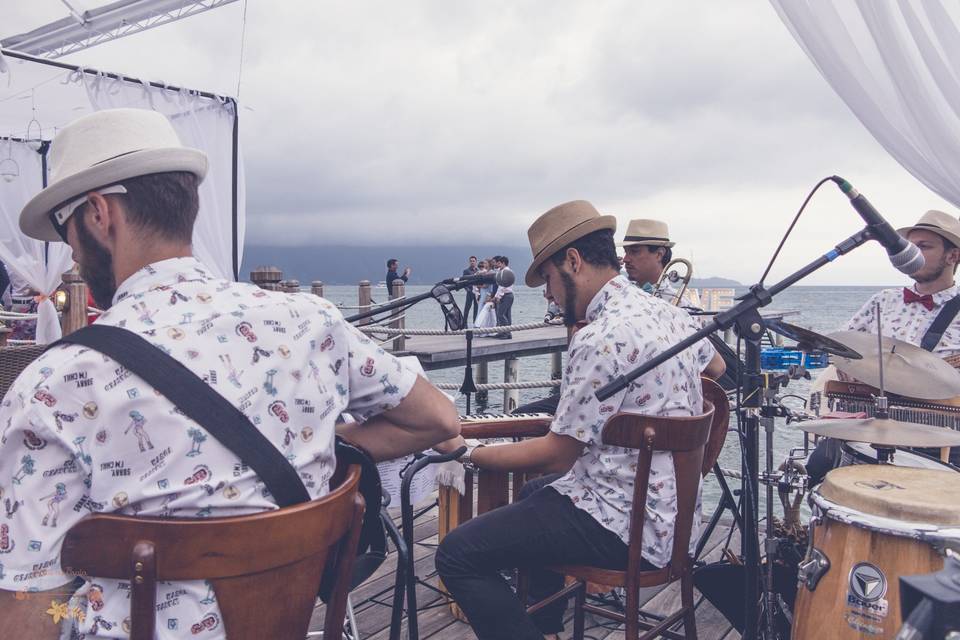 Banda Ateliê na Praia