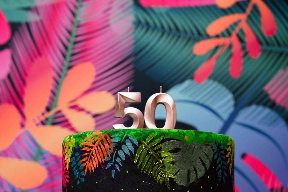 Bolo Folhas tropicais
