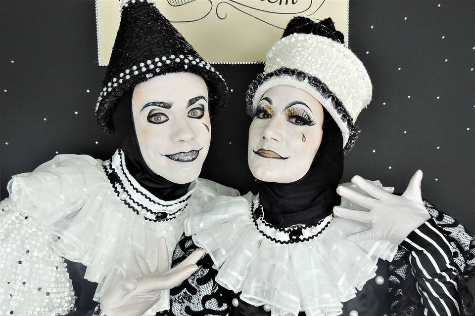 Pierrot e Colombina/ Receptivo