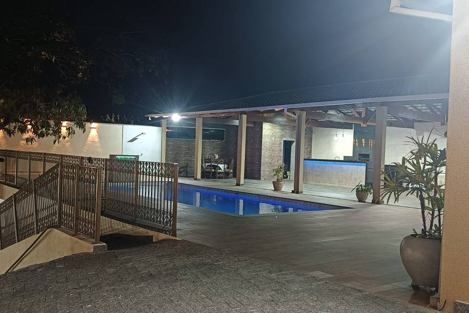Piscina  à área externa