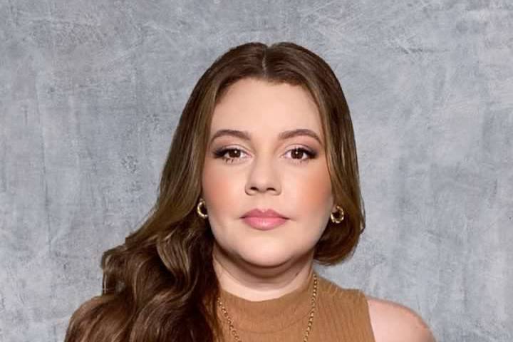 Oi eu sou Ana Jéssica Lima.