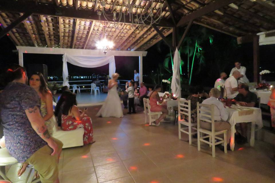 Disponível para pré wedding