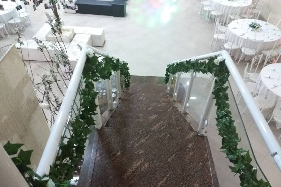 Escada para descida de Noivos