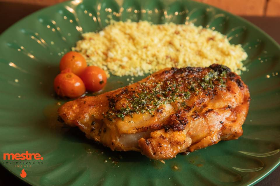 Sobrecoxa com chimichurri