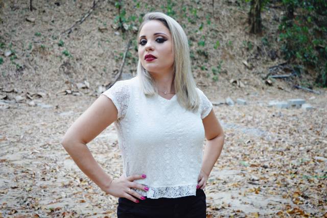 Stella Feijó Beauty Artist