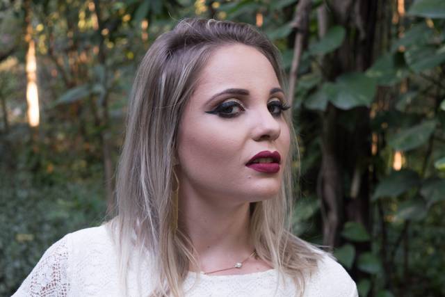 Stella Feijó Beauty Artist
