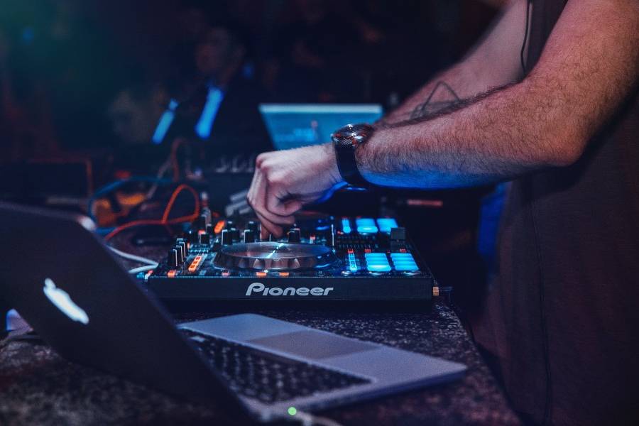 Maurício Produções e Eventos