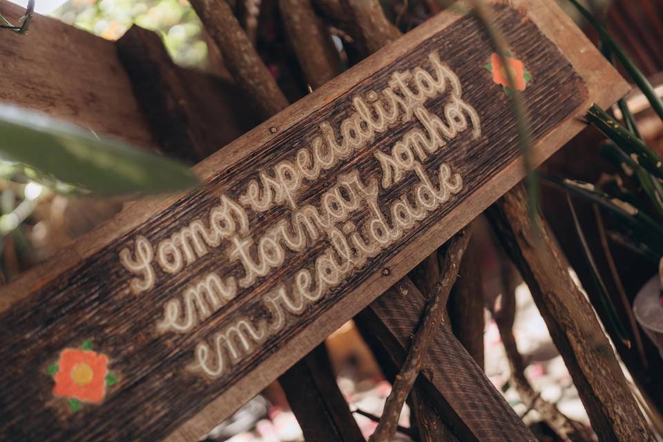 Placas para encantar o lugar