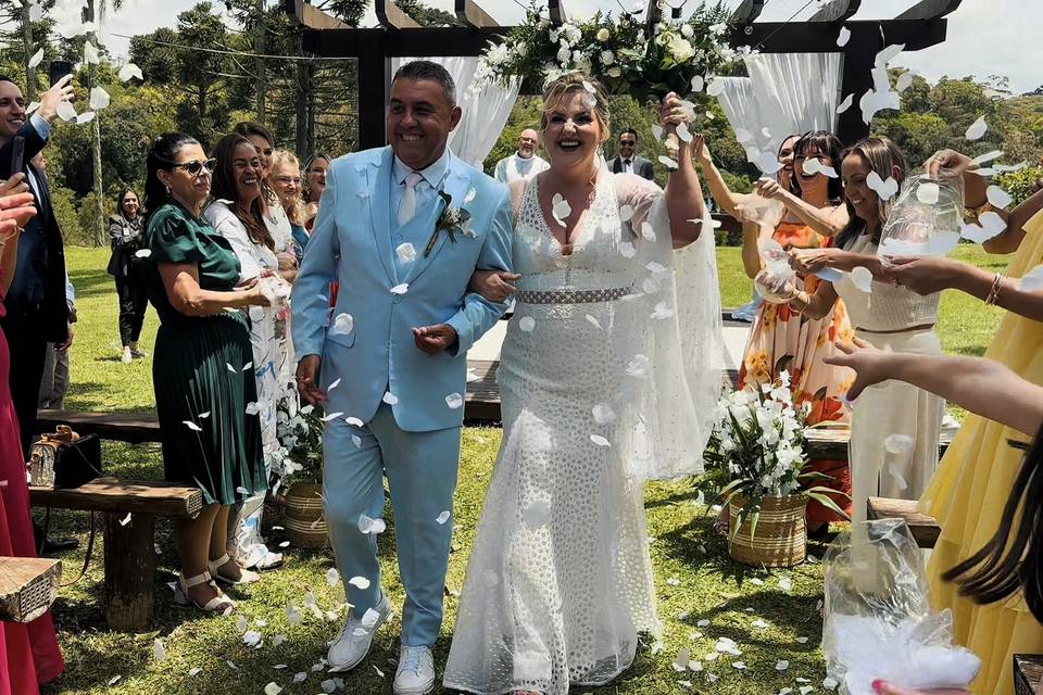 Jeane & Alei | Frame