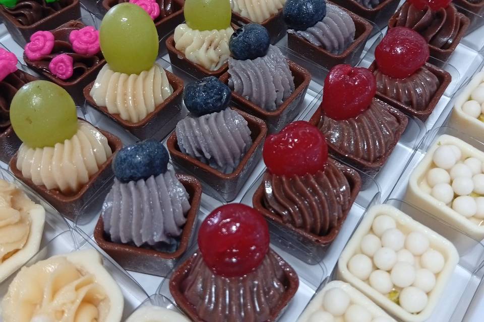 Caixinha: uva, mirtilo, cereja