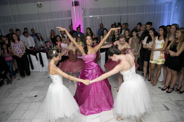 Debutante