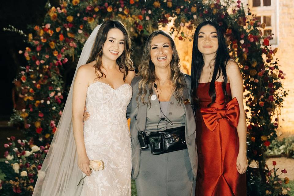 Com minhas noivas🤍