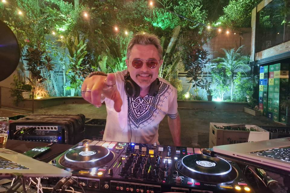 Dj Pupo