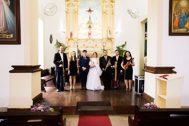 Afinattus com os noivos