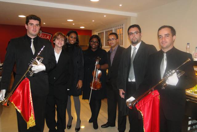 Violino, clarim, piano e voz