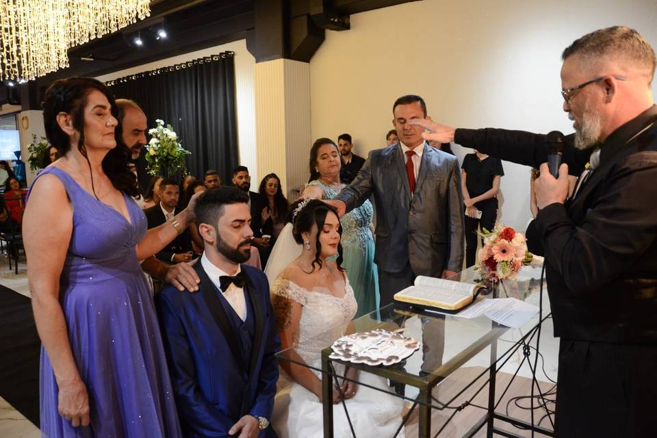 Abençoando com a família