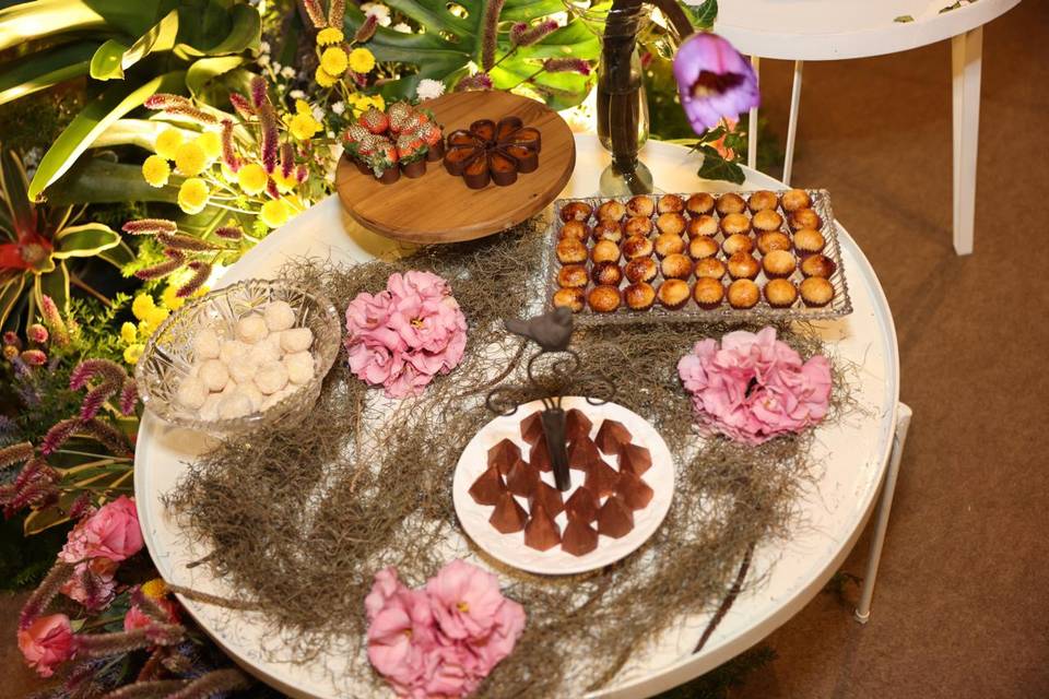 Doces finos e Brigadeiros