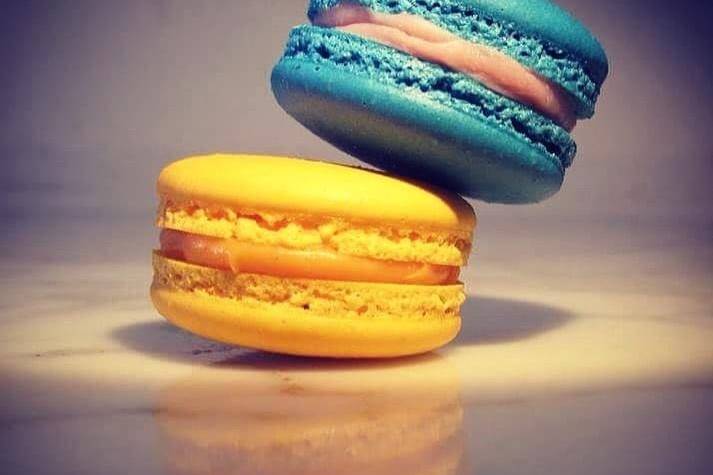 Pantone Macarons