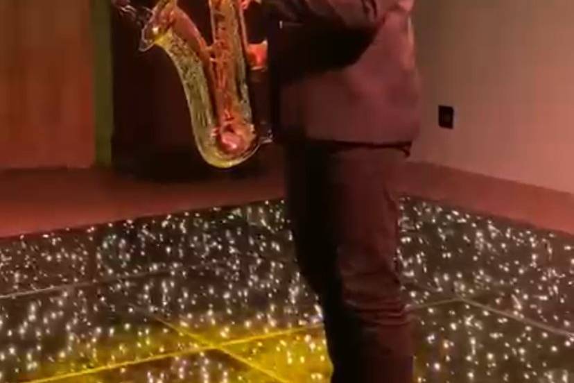 Walking sax
