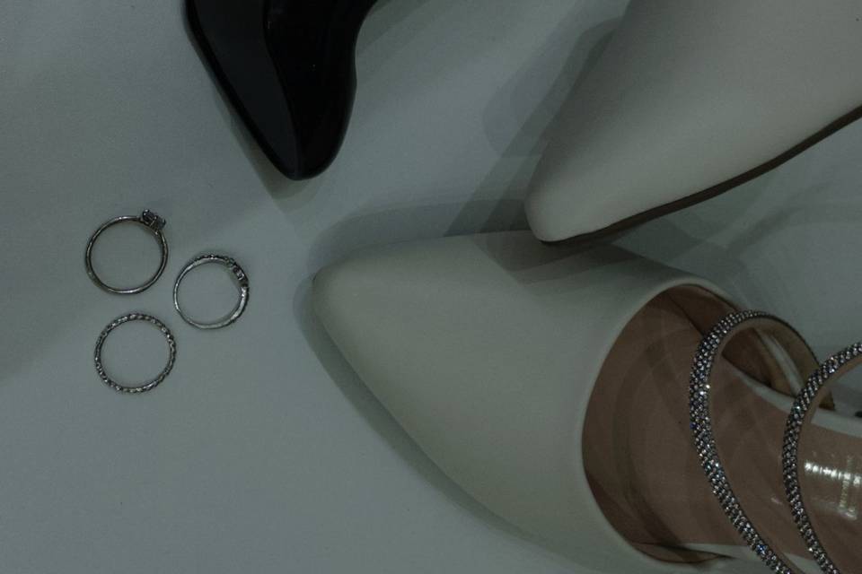 Debutante