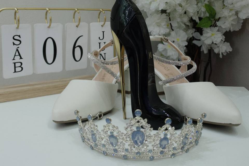 Debutante