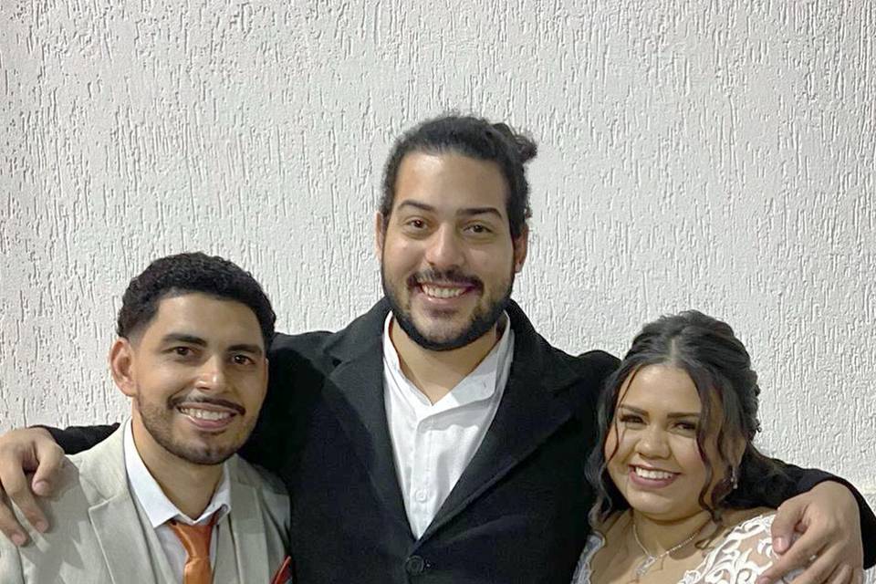 Noivos Gabriel e Karol